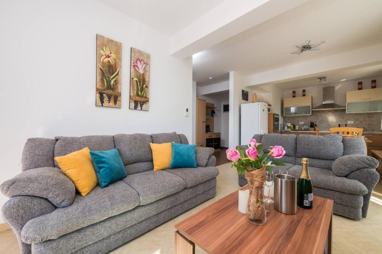 Apartment Carpe Diem Premantura Εξωτερικό φωτογραφία